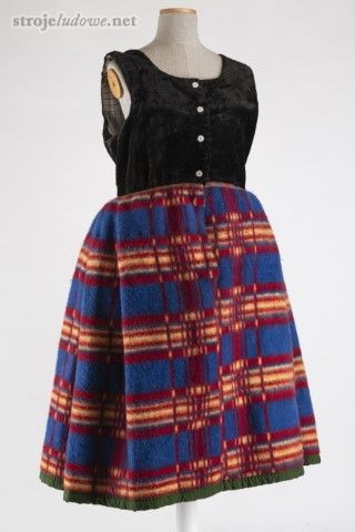 Kiecka <em>wilurka</em>, Dąbrówka Wielka (Piekary Śląskie), lata 60. XX&nbsp;w. Ze&nbsp;zbiorów Muzeum Górnośląskiego w&nbsp;Bytomiu.