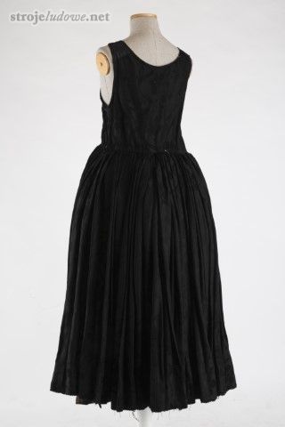 <em>Kiecka</em> odświętna, Bytom, 1910&nbsp;r. Ze&nbsp;zbiorów Muzeum Górnośląskiego w&nbsp;Bytomiu.