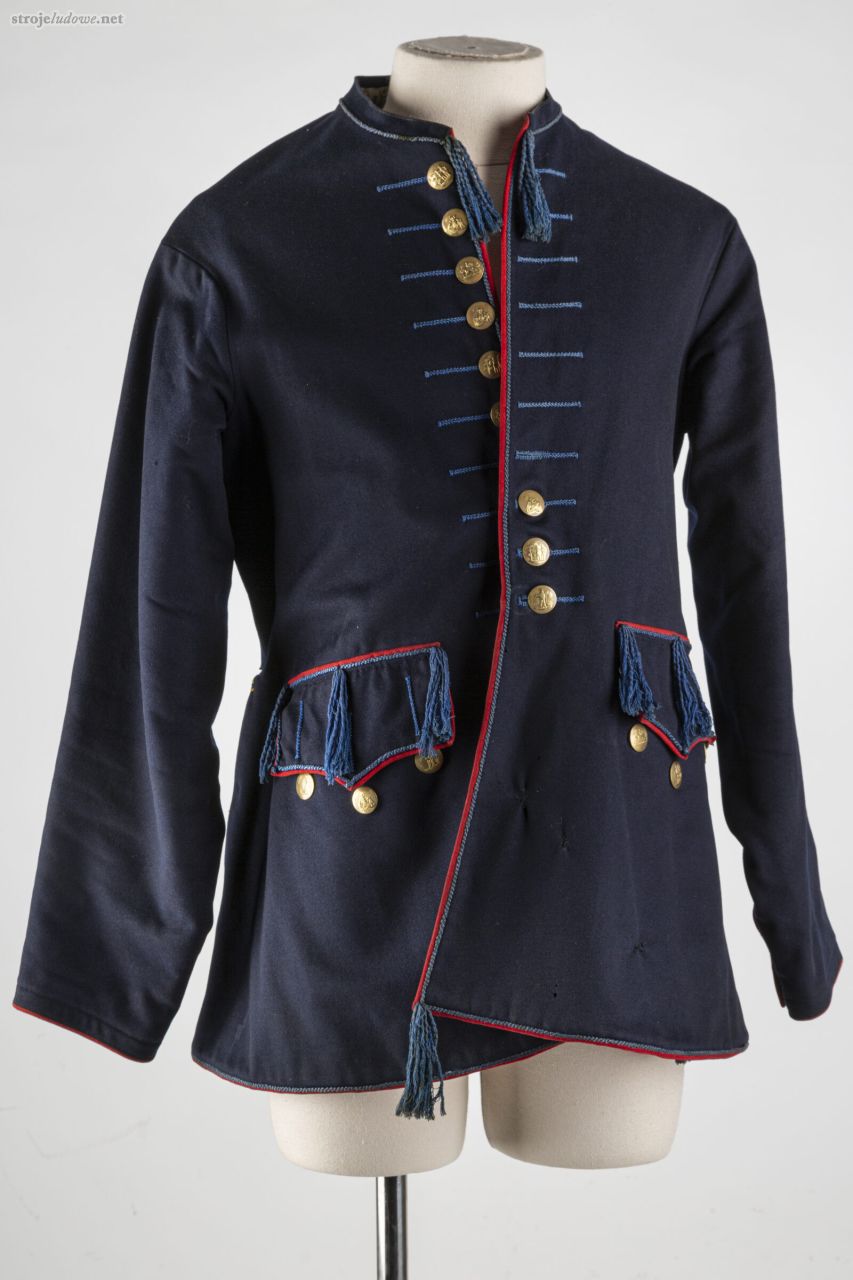 <em>Kamzola</em> do stroju rozbarskiego, haft ręczny, Dąbrówka Wielka (Piekary Śląskie), początek XX w. Ze zbiorów Muzeum Górnośląskiego w Bytomiu.
