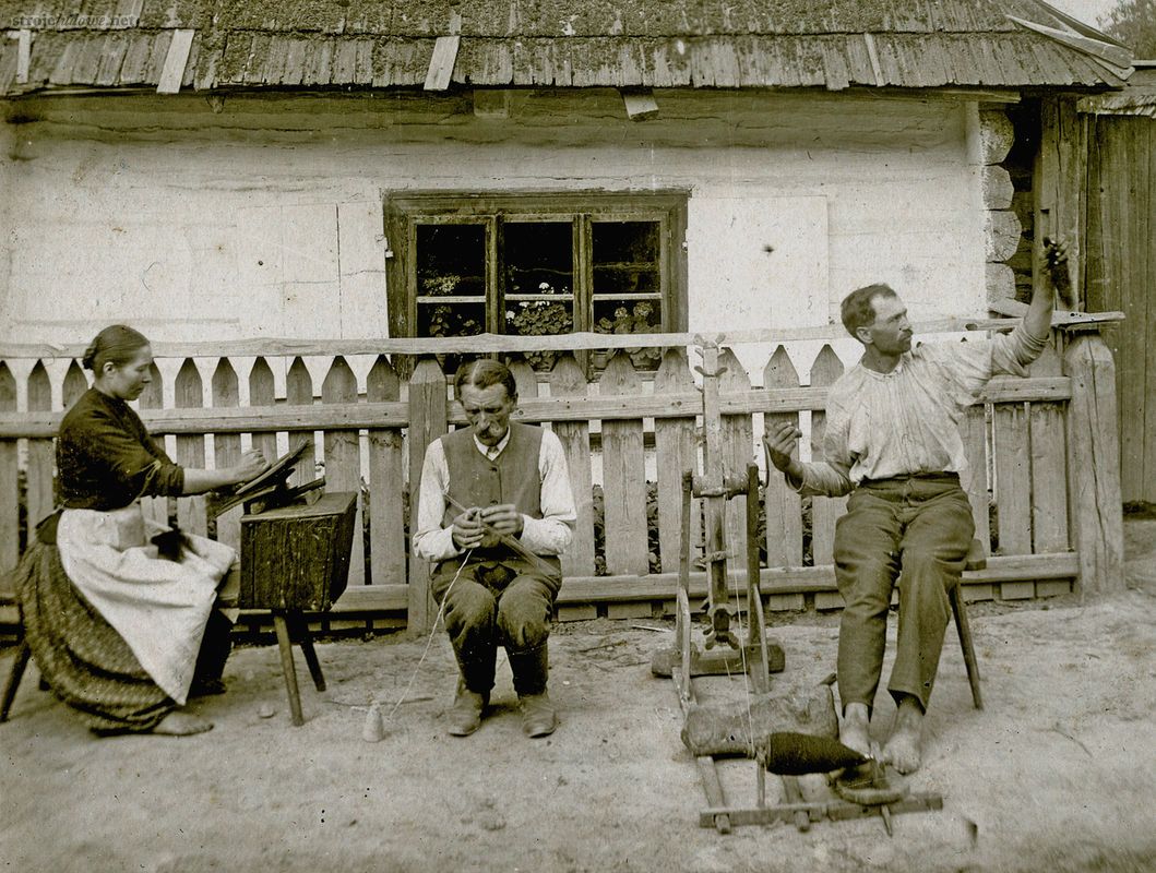 Kołowrót przędzalny z Goraja, 1902 r. fot. J. Strzyżowski, ze zbiorów Muzeum Zamojskiego