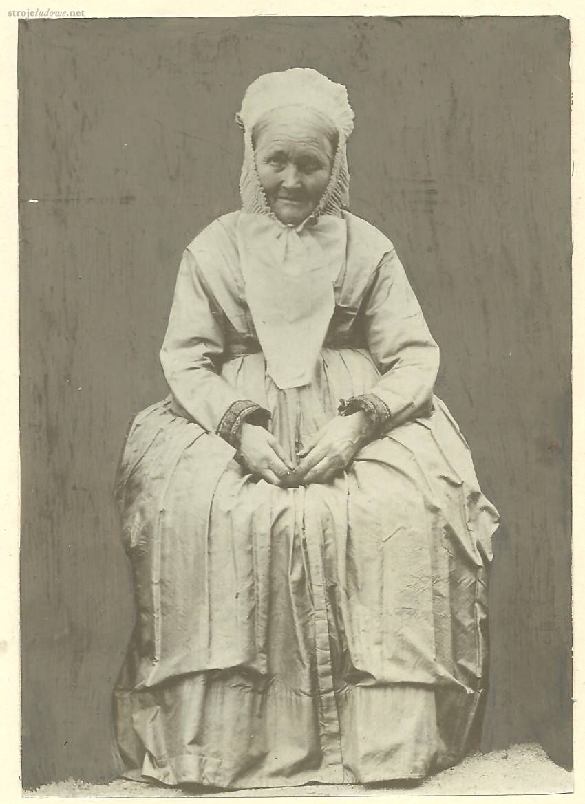 Apolonia Pranisch, ur. 9 lutego 1822 r. w Klotajnach pow. Lidzbark Warmiński, zm. 21 marca 1904 r. w Jezioranach, pow. Reszel. Powiększenie z oryginału, wykonanego 17 czerwca 1901 r., ze zbiorów Muzeum Etnograficznego w Toruniu