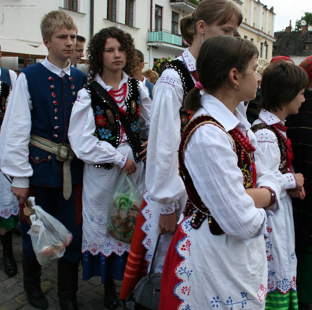 Stroje rzeszowskie, Kazimierz Dolny, 2007 r., fot. A. Woźniak