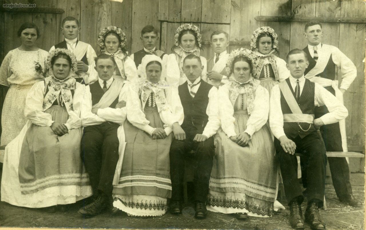 Państwo młodzi i drużbowie, ok. 1910, ze zbiorów prywatnych