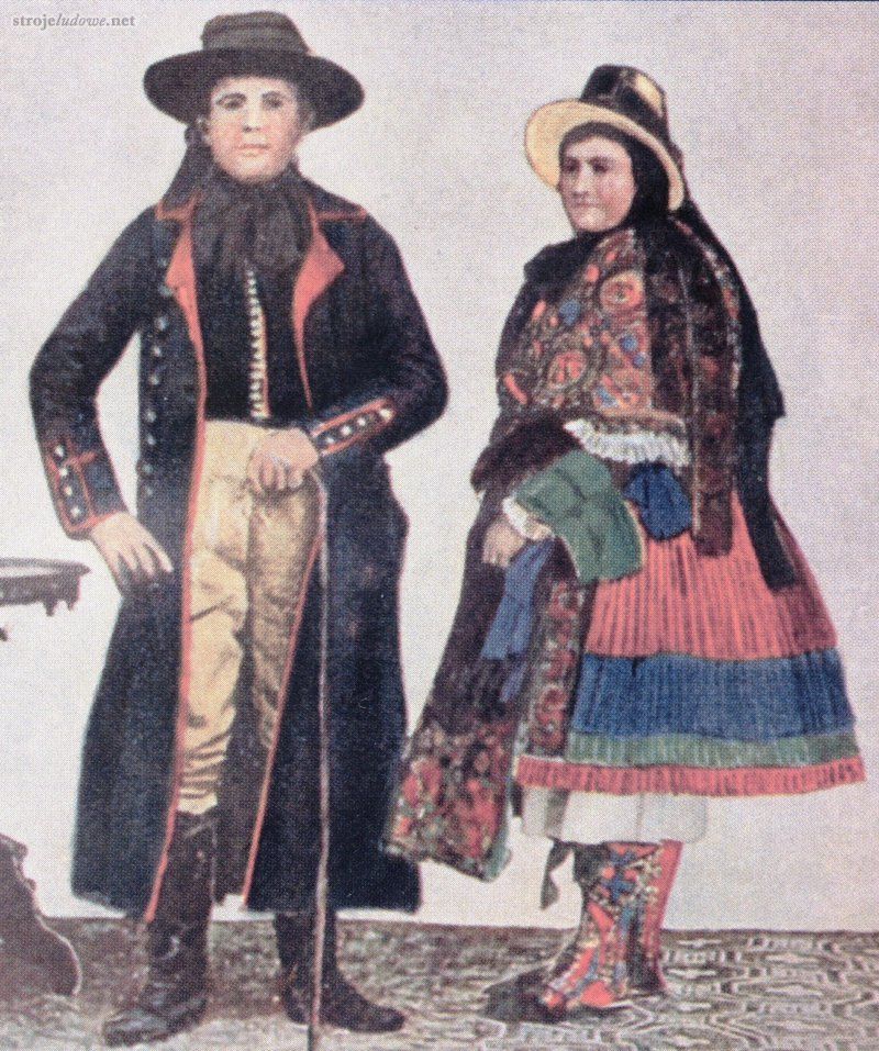 Para małżeńska w niedzielnym stroju, Robert  Holsten, <em>Die Volkskunde des</em>

<em>Weizackers </em>[w:] <em>Aus dem Pyritzer</em> <em>Weizacker, </em>Szczecin, 1914, ze zbioró LISTNUM w Pyrzyckiej Biblioteki Publicznej

Młode niewiasty nosiły chusty czerwone, starsze czarne, dziewczynki obok czerwonych niekiedy także zielone. Haft w duże kwiaty pokrywał prawie całą ich powierzchnię. Na czerwonych i zielonych był on w kolorze czerwonym, na czarnych (przeznaczanych dla starszych i na czas żałoby) niebieski. Przed zarzuceniem na ramiona chustę składano na pół tak, że okalała plecy i piersi kobiety.