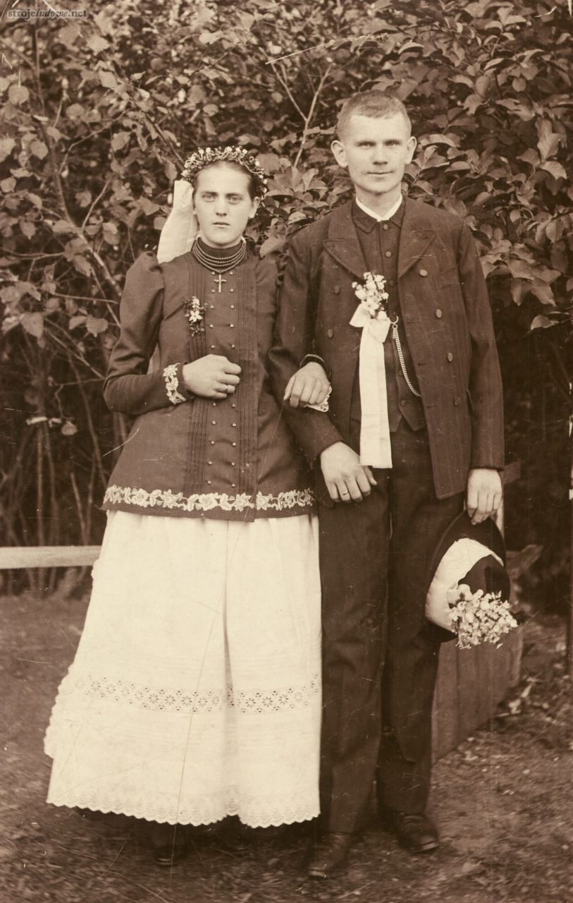 Państwo młodzi, Kozy, 1911 r., ze zbiorów Izby Historycznej im. Adolfa Zubera w Kozach