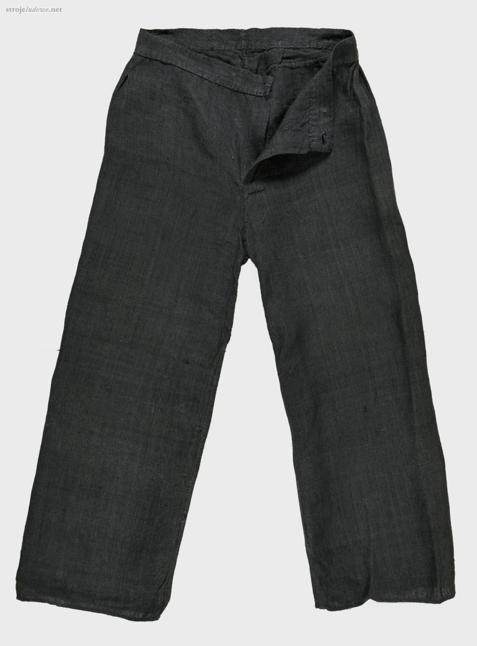 Spodnie z&nbsp;lnianego, barwionego samodziału, ze&nbsp;zbiorów Muzeum Ziemi Chełmskiej, fot.  Grzegorz Zabłocki