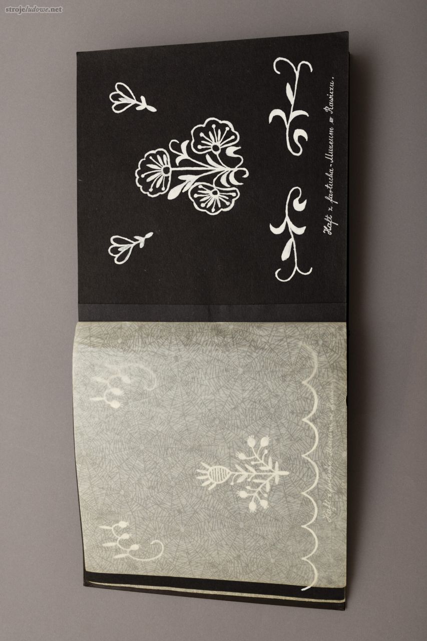 Wzory haftów chazackich zebrał Franciszek Brzeskot, z&nbsp;kolekcji Muzeum Ziemi Rawickiej, fot. Joanna Minksztym