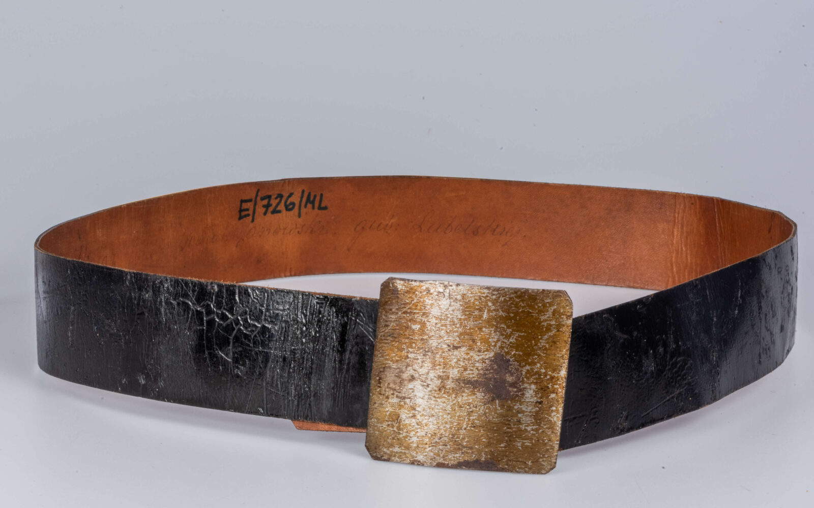 Pas męski, Wilkoła Pierwszy, powiat Kraśnik, pierwsza połowa XX&nbsp;w., ze&nbsp;zbiorów Muzeum Narodowego w&nbsp;Lublinie.